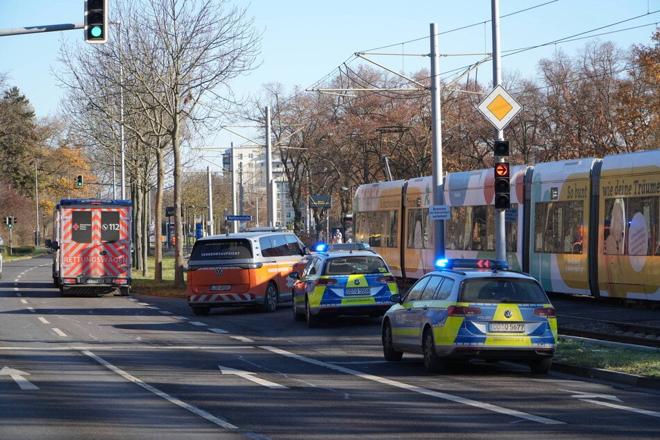 Es krachte auf der Lützner Straße/Ecke Weißdornstraße.