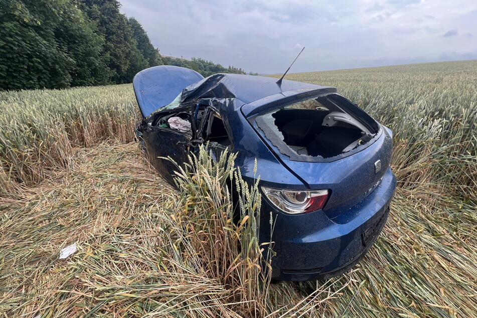 Der Seat wurde bei dem Unfall komplett zerstört.