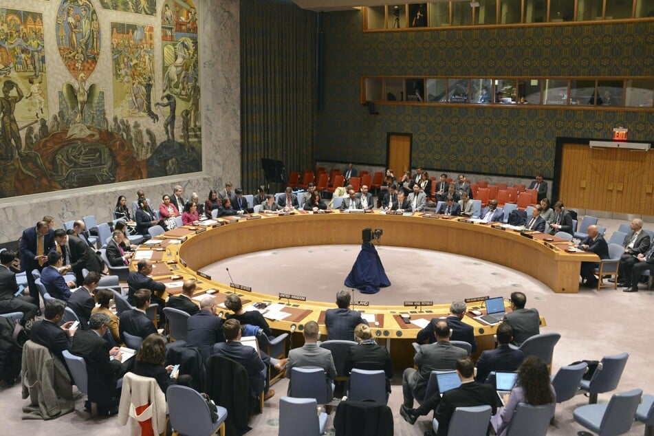 Nach den Vergeltungsangriffen der USA gegen vom Iran unterstützte Gruppen im Irak und in Syrien hagelte es Kritik im UN-Sicherheitsrat.