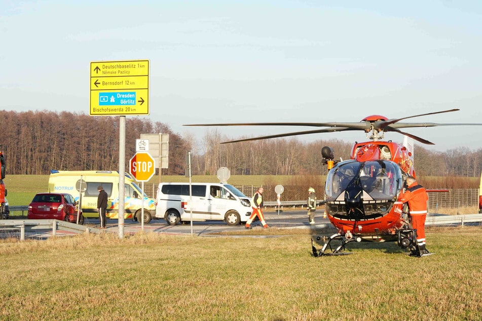 Auch ein Rettungshubschrauber war im Einsatz.