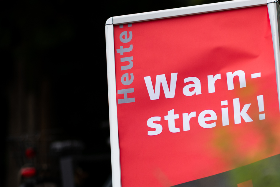 Verdi fordert Einkommenserhöhungen von fünf Prozent für die Beschäftigten. (Symbolbild)