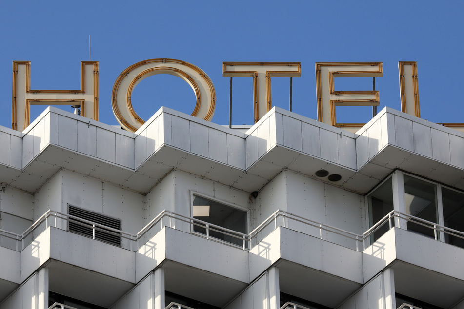 Die Diebe richteten sich während der Corona-Schließung in einem Leipziger Hotel ein (Symbolbild)