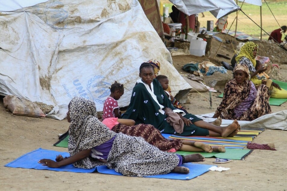 Deadly floods in war-torn Sudan displace thousands in latest tragedy