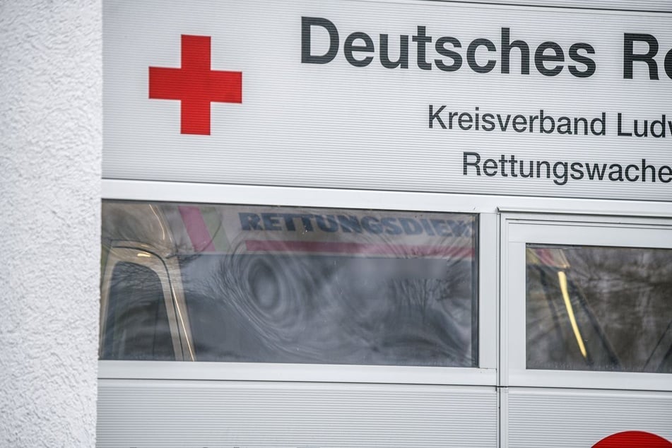 Der Tatort ist eine Wache des Deutschen Roten Kreuzes in Ludwigsburg. (Symbolbild)