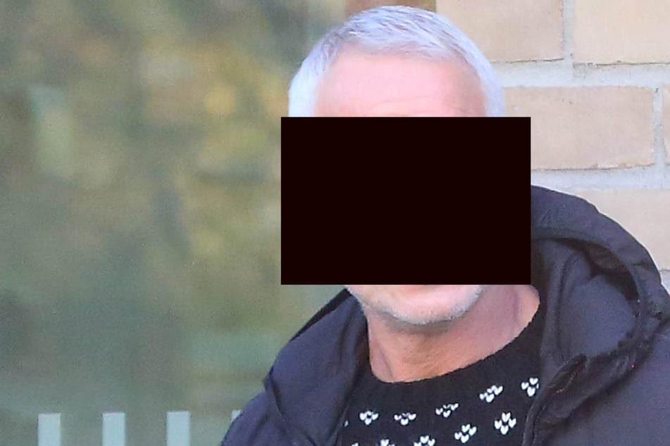 Ex-Sportlehrer Ronald M. (52) muss nun 3600 Euro Strafe zahlen.