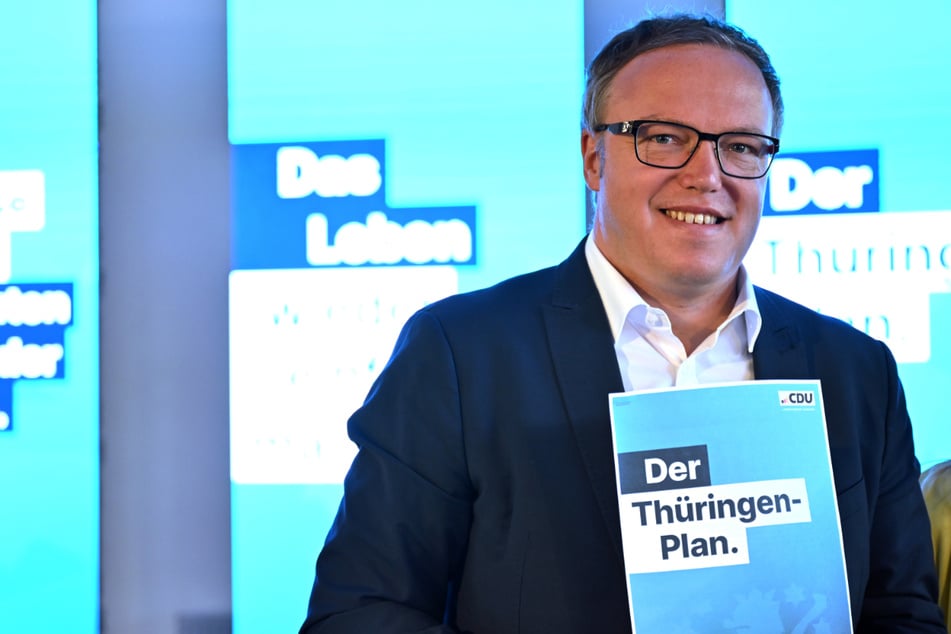 Mit klaren Aussagen gibt Thüringens CDU-Spitzenkandidat Mario Voigt (47) die Richtung vor. Er will seine Partei zurück in Regierungsverantwortung bringen.