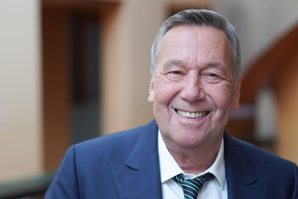 Sänger Roland Kaiser (68) bringt eine Autobiografie heraus.