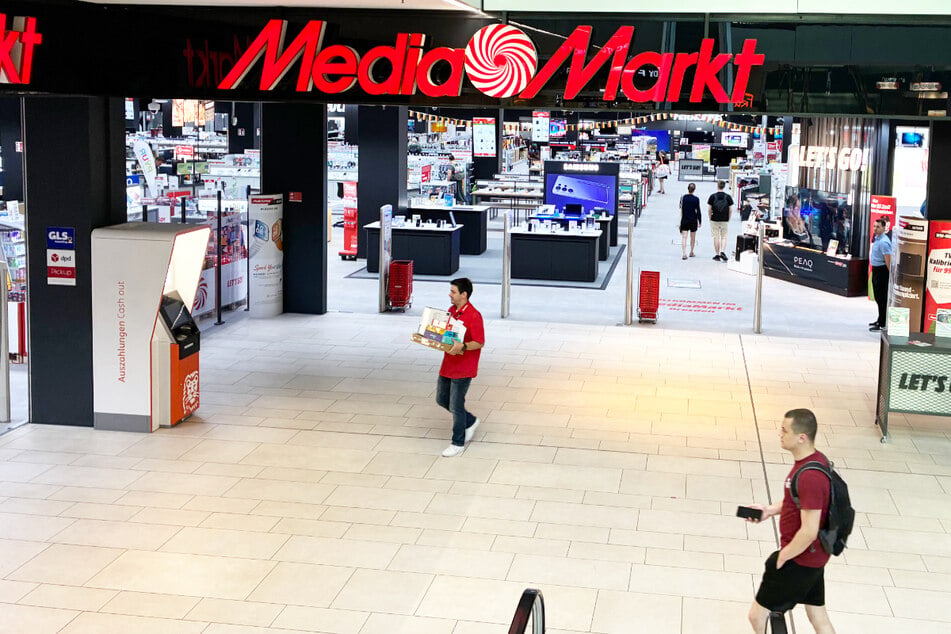 MediaMarkt gibt Schulkindern wieder Geld für gute Zeugnisse