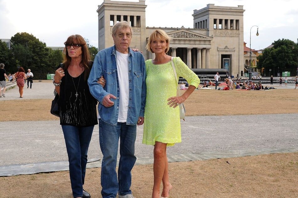 Enke mit seiner Lebensgefährtin May Spils (84, l.) und Uschi Glas (82).