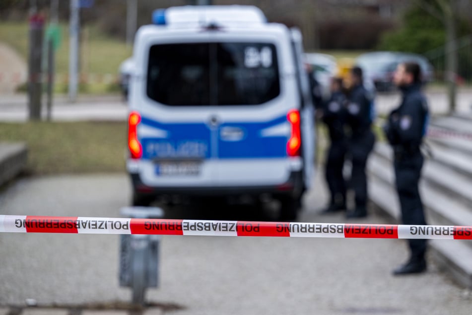 Die Schule in der Region Heilbronn wurde geräumt und abgesichert. (Symbolbild)