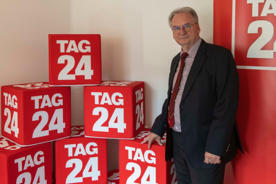 Ministerpräsident Reiner Haseloff (69, CDU) zu Gast im TAG24-Büro in der Grünen Zitadelle.