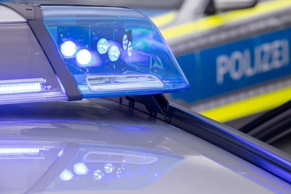 Die Polizei sucht nach Zeugen. (Symbolbild)