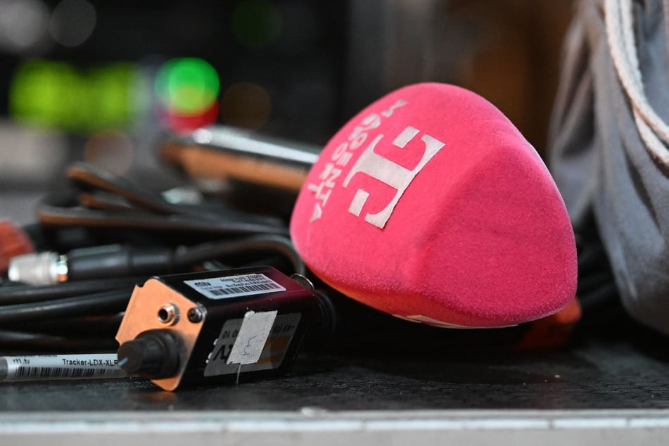 TV-Partner MagentaSport zeigt alle Spiele einzeln und in der Konferenz. Auch im RBB-Livestream ist das Cottbuser Endspiel zu sehen.