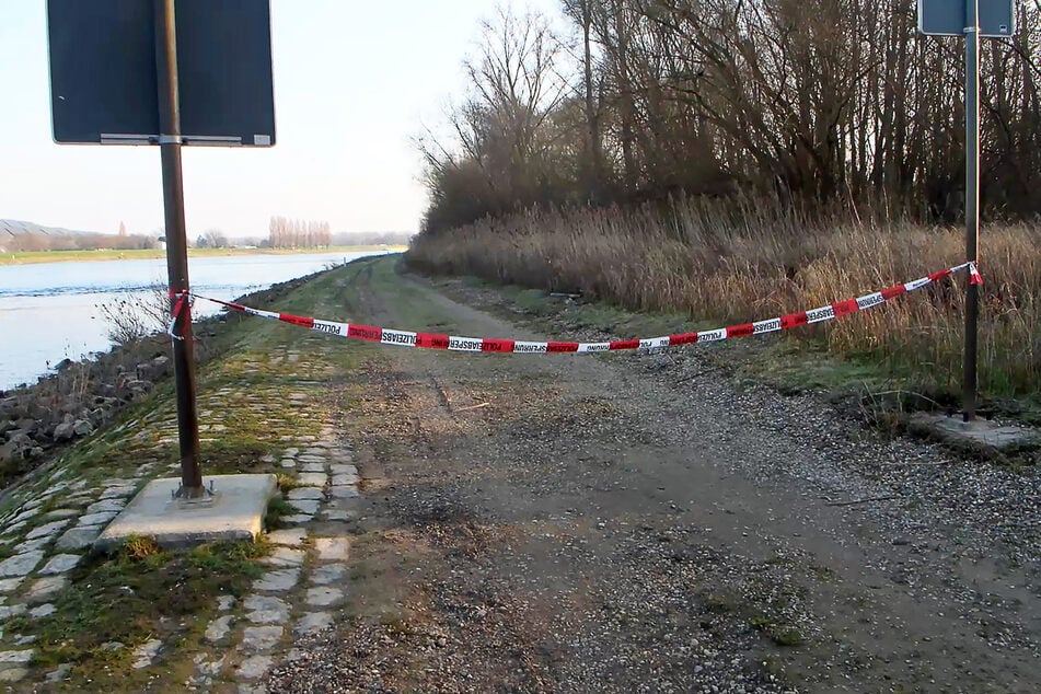 Am Rheindamm bei Hockenheim wurde vergangene Woche die Leiche einer Frau gefunden.