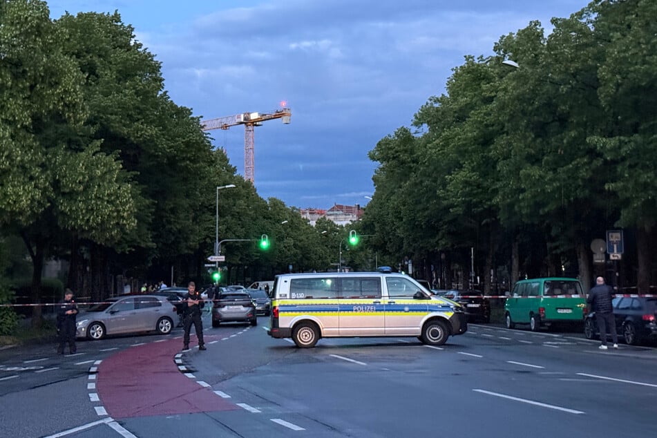 Die Polizei ist an der Theresienwiese im Einsatz.