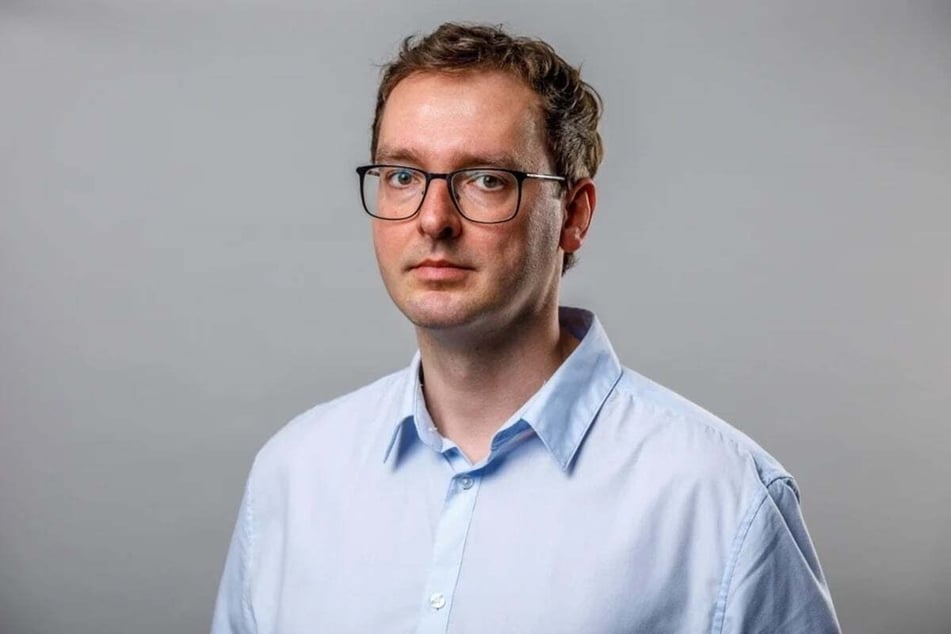 Für TAG24-Chefreporter Hermann Tydecks ist die derzeit einspurige Marienbrücke eine Zumutung für Autofahrer.