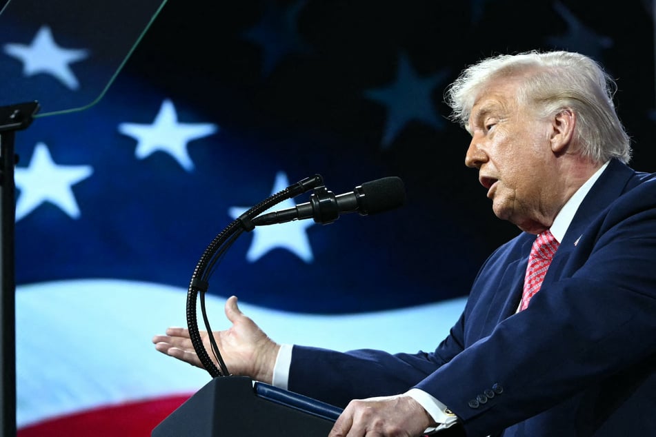 The White House said that Trump will discuss the possibility of leaving NATO when he meets with the alliance's chief.