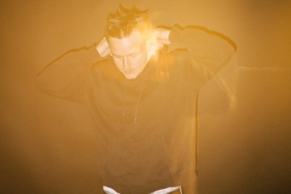 Der Dresdner Rapper Schielz (26) widmet sich seit seinem 15. Lebensjahr der Musik.