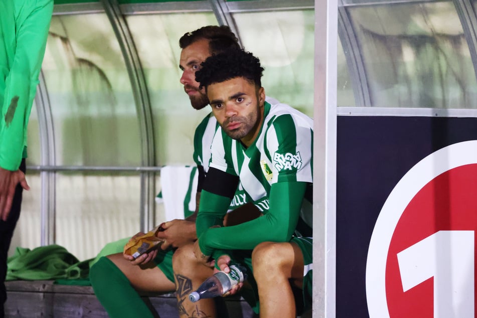 Chemie-Stürmer Stanley Ratifo (30) fehlt möglicherweise am Dienstag gegen den BFC.