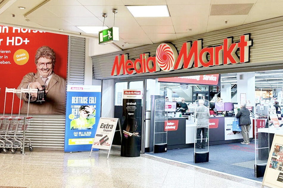 MediaMarkt Homburg (im Saarpfalz-Center) auf der Talstraße 38d.