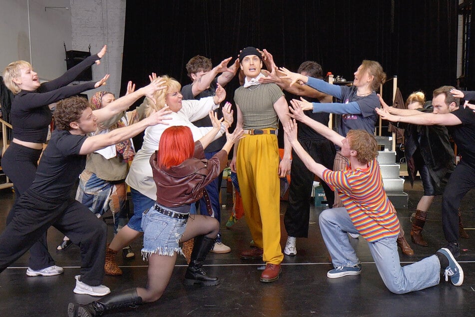 Berlin: "Bei den Proben wurde nur geheult": Besuch beim Berlin-Musical "Wir sind am Leben"