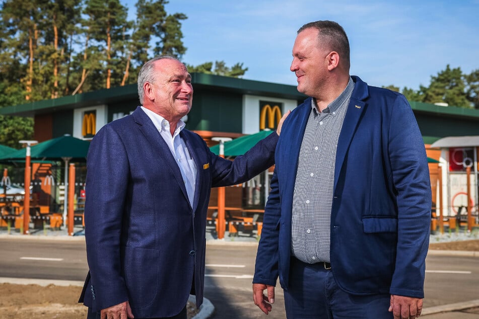 Willy Dany (links) und Ralf Schmidt (rechts) freuen sich darauf, Dich in ihrem Team begrüßen zu dürfen.