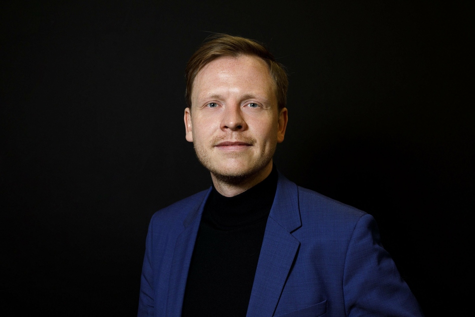 Der Philosoph Markus Gabriel (40) sieht soziale Netzwerke derzeit sehr kritisch. Er fürchtet, dass die Menschen dort falsche Gerüchte über den Impfstoff verbreiten. (Archivbild)