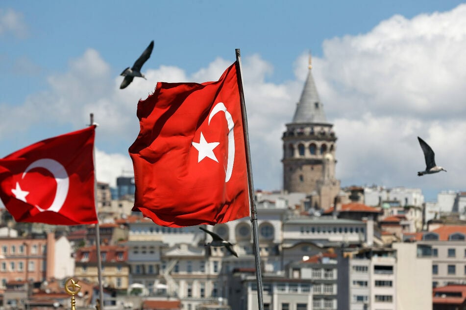 Der umstrittene Sektenführer Adnan Oktar wurde in Istanbul zu mehr als 1000 Jahren Haft verurteilt. (Symbolbild)