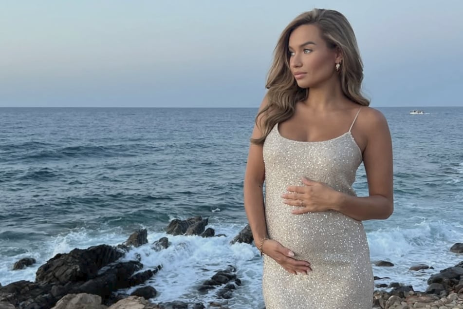 Reality-Star Karina Wagner (29) erwartet ihr erstes Kind.