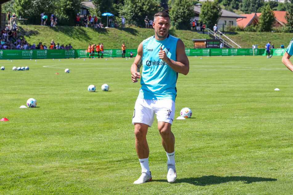Lukas Podolski steht aktuell noch beim polnischen Erstligisten Gornik Zabrze unter Vertrag.