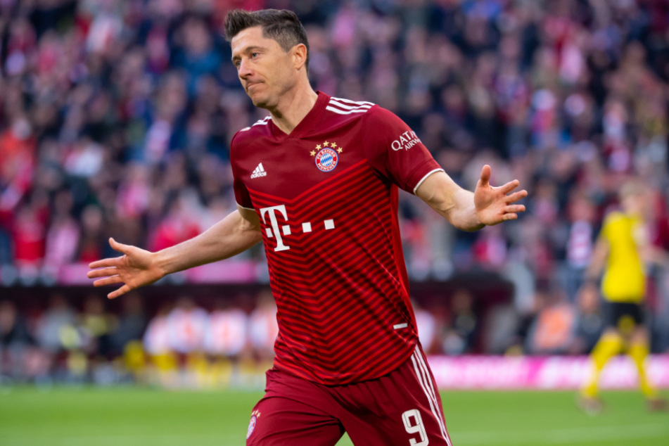 Robert Lewandowski (33) drängt auf einen Abschied vom FC Bayern München.