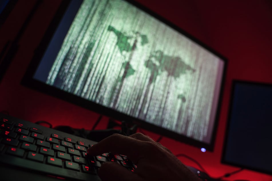 Shahriar J. (21) soll Kinder und Jugendliche im Internet zu Gewalt an sich selbst getrieben haben. (Symbolbild)