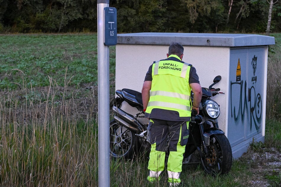 Das Motorrad wurde untersucht.