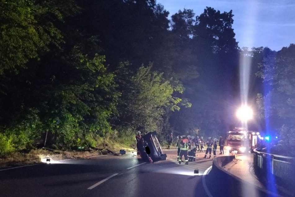 Bei einem Unfall am 21. Juni 2019 in Seeheim überschlug sich Menowins Mercedes. Dabei stand er unter Alkoholeinfluss und fuhr ohne Führerschein.