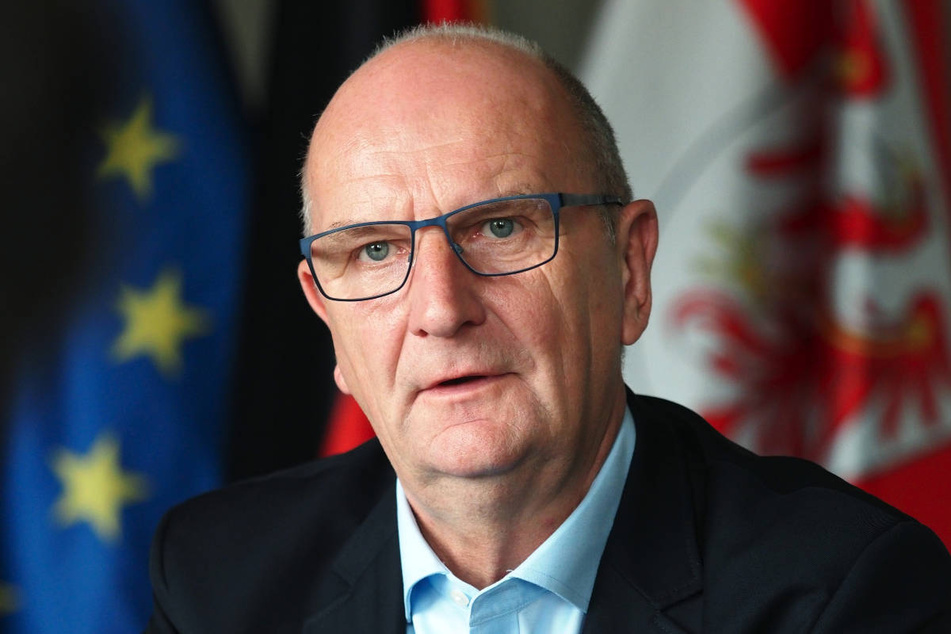 Brandenburgs Ministerpräsident Dietmar Woidke (62, SPD) ist seit dem Skandal nicht gut auf den RBB zu sprechen.