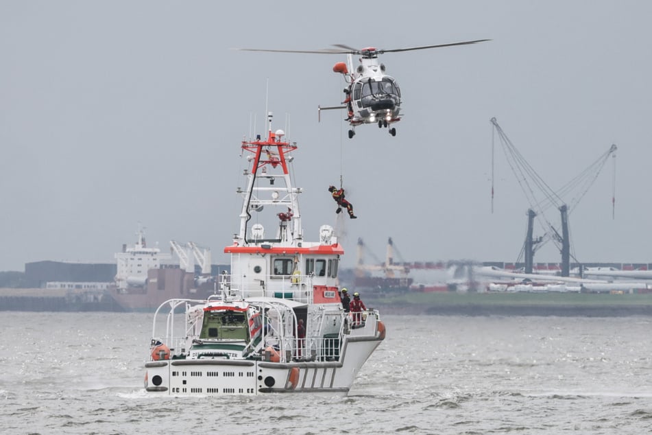 Der Seenotrettungskreuzer "Anneliese Kramer" musste am Freitag zu zwei Einsätzen ausrücken (Symbolbild)