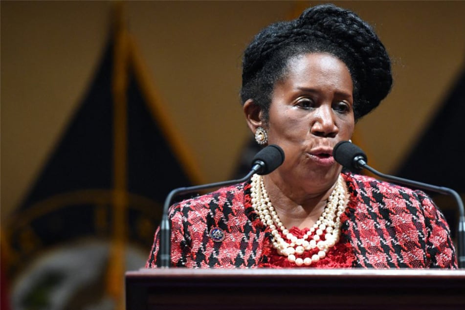 Congresswoman Sheila Jackson Lee shares future plans amid cancer diagnosis