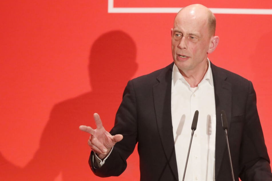 Wolfgang Tiefensee (65) auf einem SPD-Parteitag im Januar.