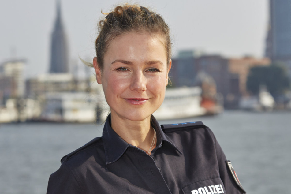Die Schauspielerin Rhea Harder (47) kennen Zuschauende auch als Kommissarin Franzi Jung bei "Notruf Hafenkante".
