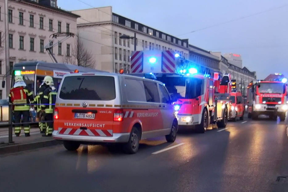 Der Verkehr fließt seit 17.30 Uhr wieder, wenn auch mit Rückstau.