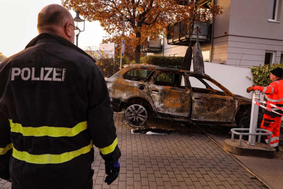 Der Audi wurde abtransportiert.