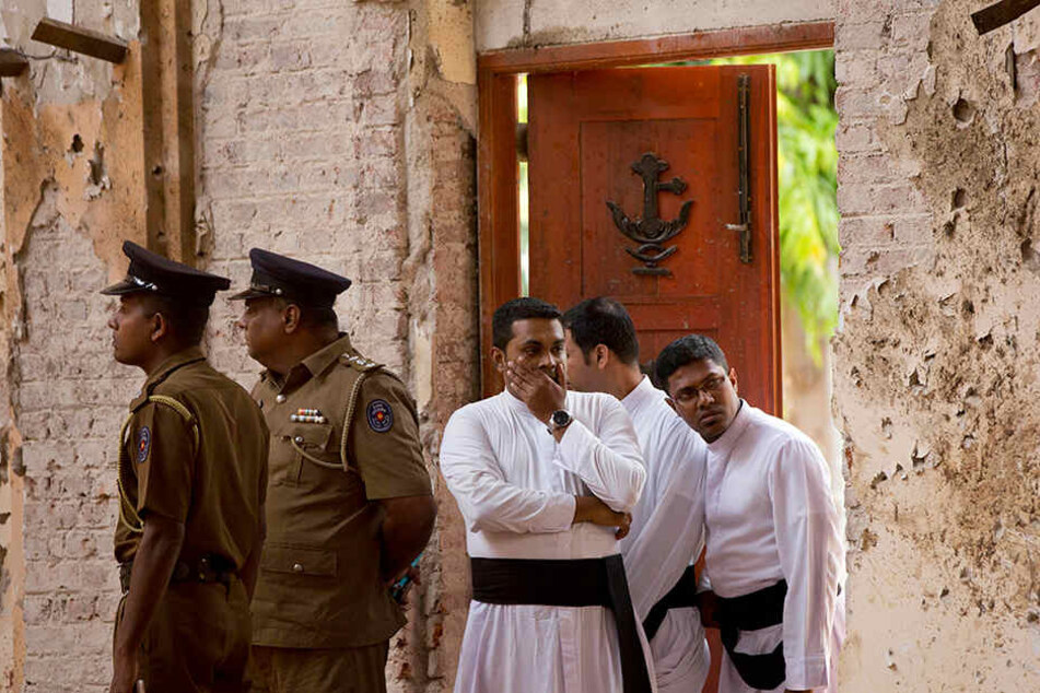 Nach dem blutigen Ostersonntag stehen viele Menschen in Sri Lanka unter Schock und Anspannung. Das Entsetzen über die verheerenden Selbstmordanschläge ist groß - nicht nur im Land.
