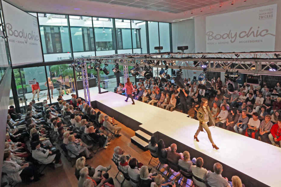 Bei der "Mercedes Fashion-Night" dreht sich alles um schicke Mode.
