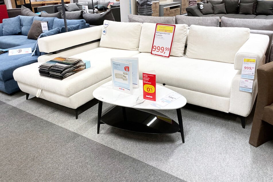 Möbelabverkauf bei ROLLER am Montag (23.2.) mit diesen Angeboten