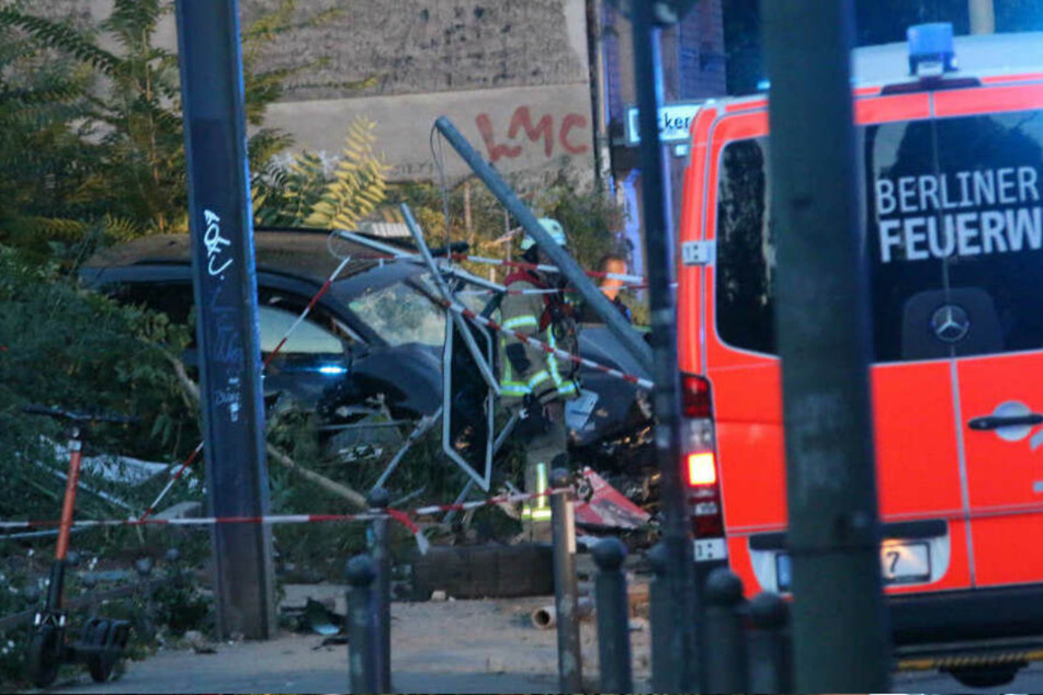 Vier Menschen sind bei dem SUV-Unfall ums Leben gekommen. Der Fahrer hatte einen epileptischen Anfall bekommen.