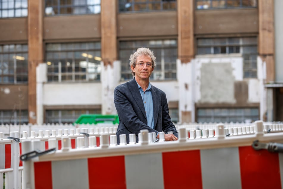 Roland Schwarz, Direktor der Technischen Sammlungen, freut sich, dass endlich saniert werden kann.