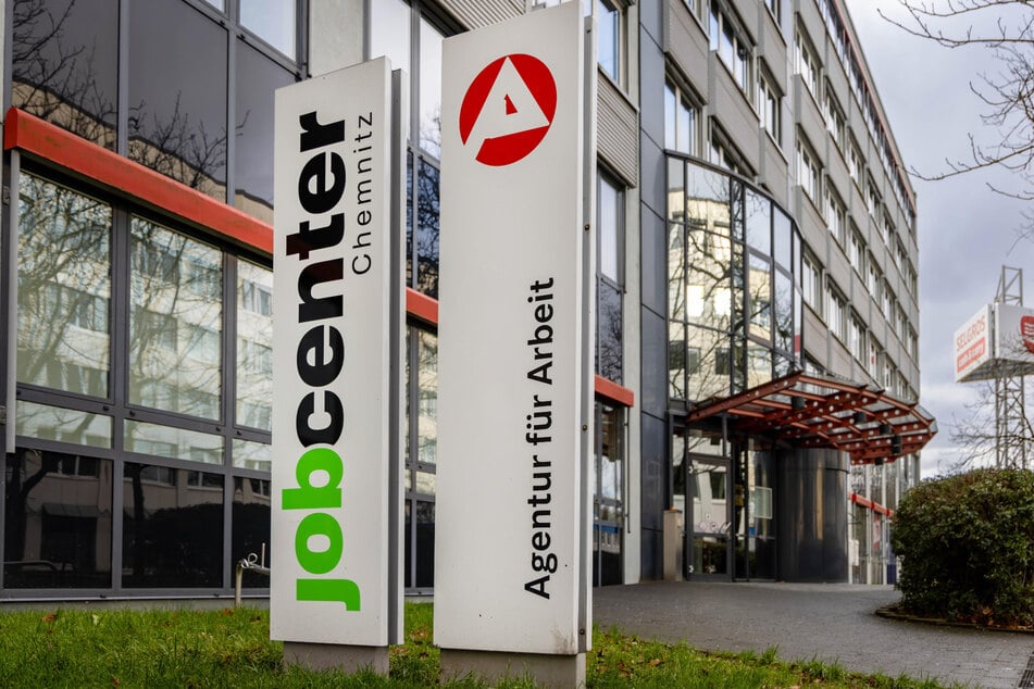 Das Jobcenter Chemnitz fordert zu viel gezahltes Bürgergeld zurück.