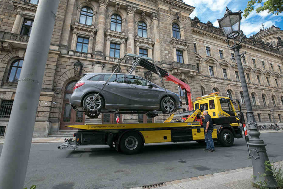 Bauherren müssen bald weniger Stellplätze nachweisen. Droht Dresden jetzt eine noch größere Parkplatznot?
