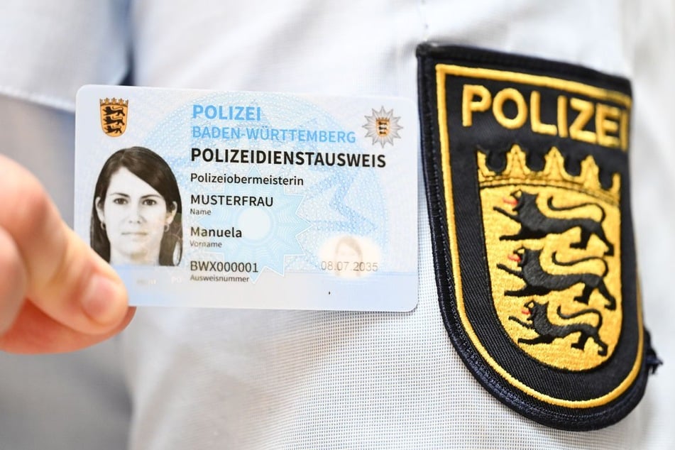 Die Echtheit des neuen Ausweises kann jeder einfach und schnell über die leicht erkennbaren Sicherheitsmerkmale überprüfen.