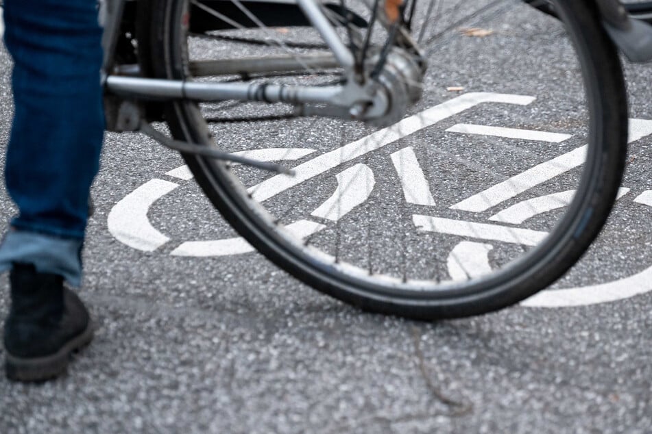 Über 11.200 Fahrradfahrerinnen und -fahrer wurden allein am vergangenen Montag auf den Kölner Ringen gezählt. (Symbolbild)
